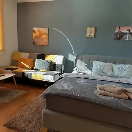 Apartament Green *